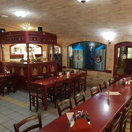 Hotel Cisar Ferdinand Loket Luaran gambar