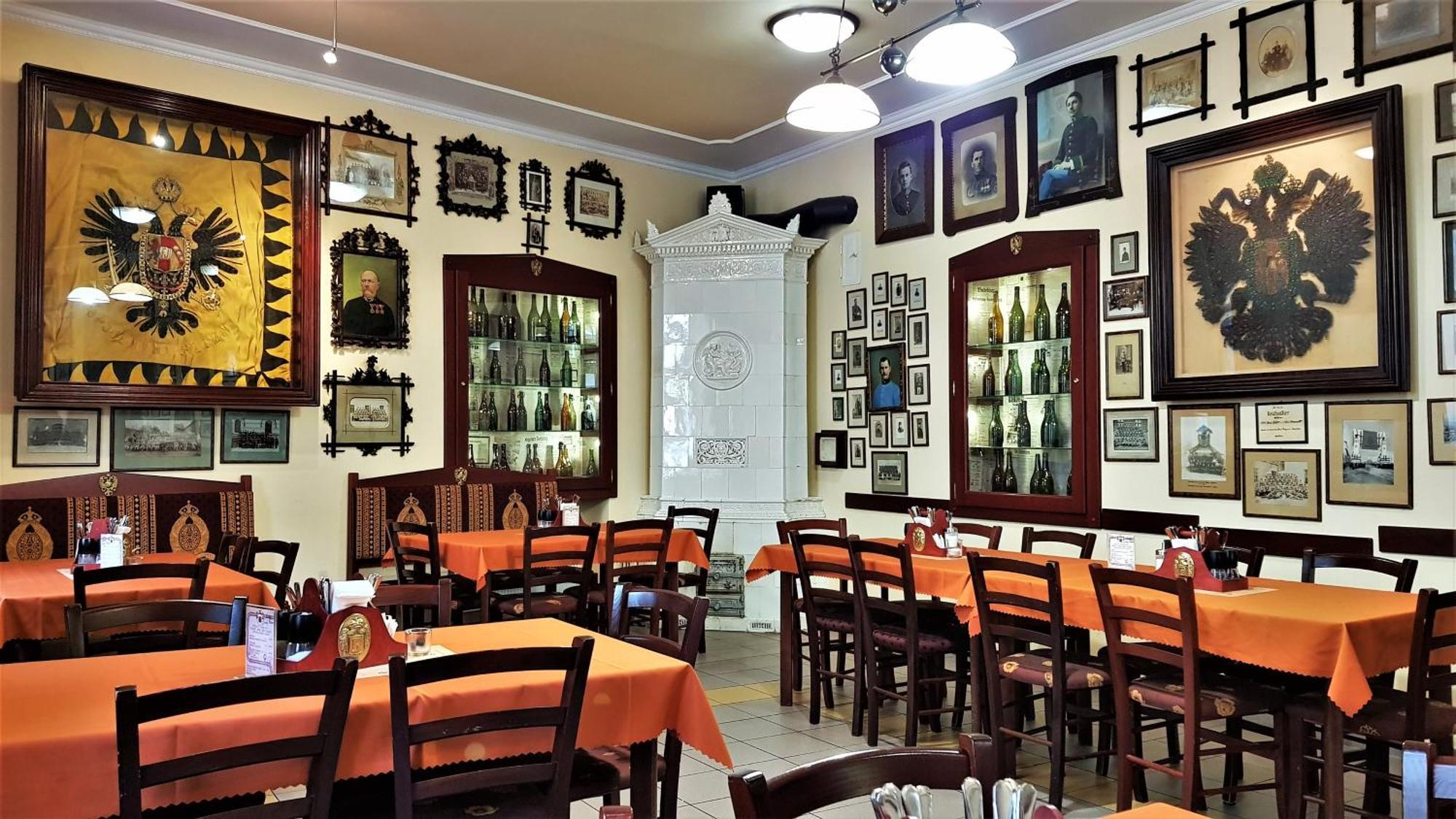 Hotel Cisar Ferdinand Loket Luaran gambar